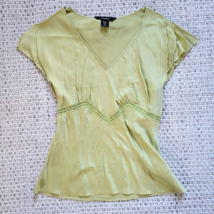 Y2K Vintage Express Womens M 100% Silk Shirt Light Green Short Sleeve Lace